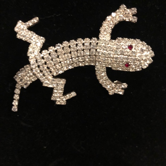 Brooch - Picture 4 of 5